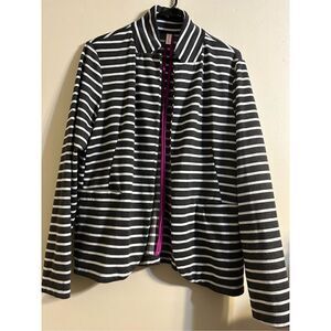 Xhilaration cardigan size medium